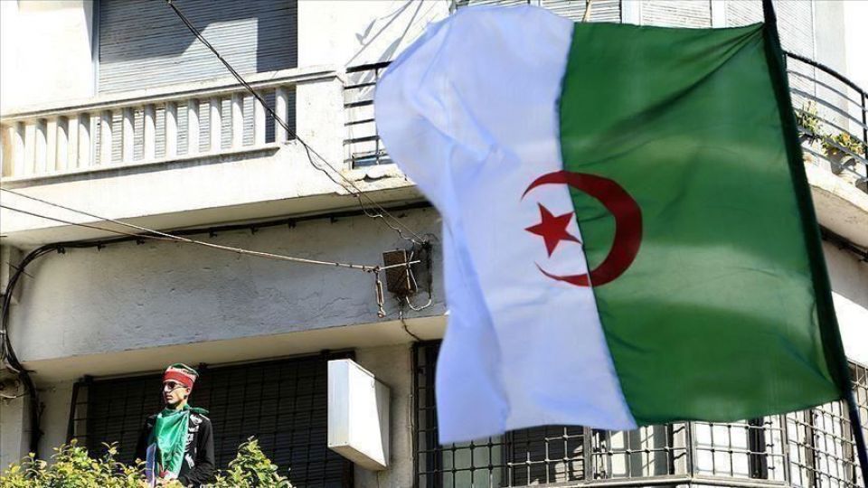 الجزائر: فريق الوساطة يعلن الشروع الفوري في جولات الحوار