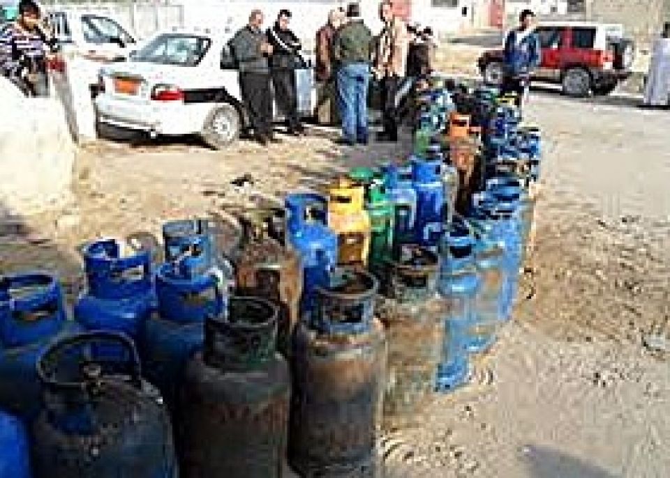 !الحكومة تبيع الغاز بأسعار اللصوص.. حلقة جديدة في مسلسل الأزمات.. والمواطن مغلوب.. بكل أموره