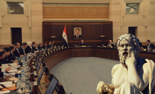 وزير الأشغال العامة والإسكان: &laquo;المؤسسة العامة للإسكان تتحمل 90 بالمئة من قيمة المسكن العمالي وعشرة بالمئة يتحملها المواطن&raquo;..!