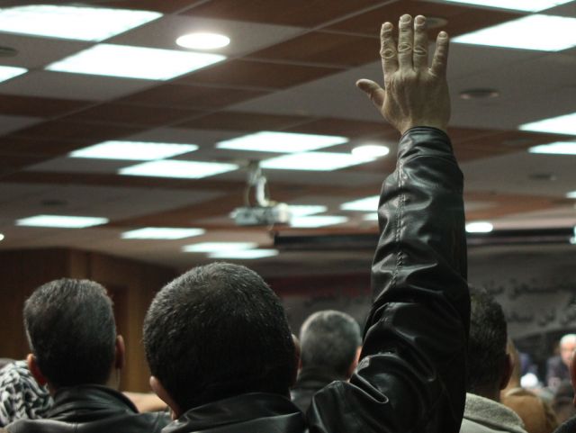 حوار مع صديق نقابي