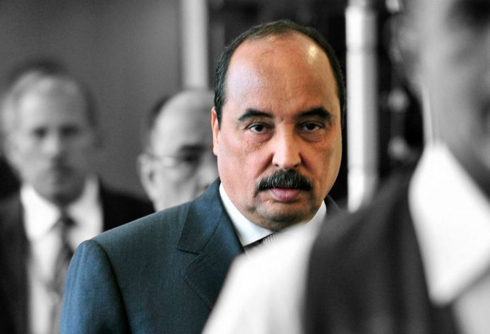 الرئيس الموريتاني السابق قيد الإقامة الجبرية ثم إلى السجن