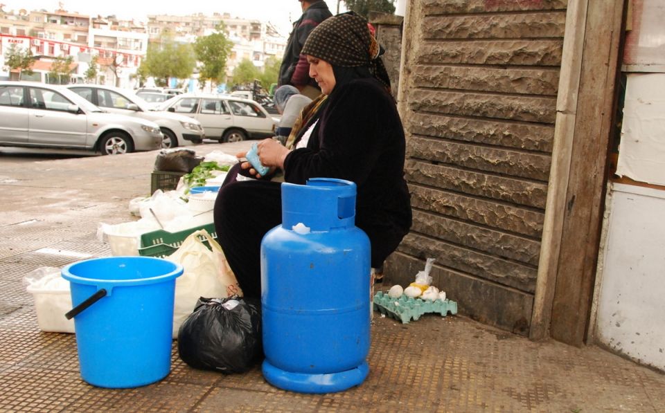 حلب: بورصة أزمات جرة الغاز بـ8000 ل.س ولا مال لشراء المازوت
