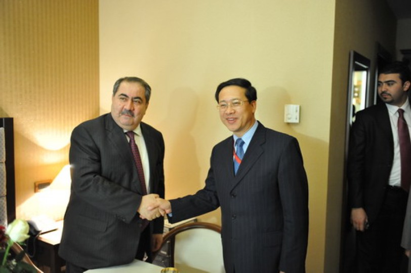 وزيرا الخارجية الصيني والعراقي: ضرورة حل الأزمة في سورية سياسياً