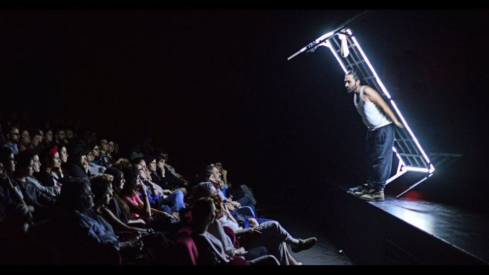 الوظيفة الجماهيرية للمسرح