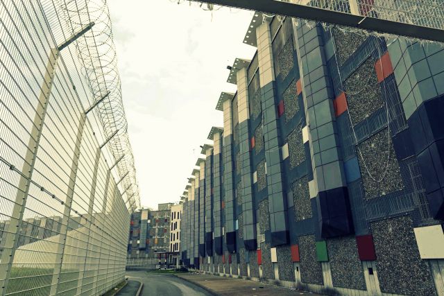 احتقان فرنسي &laquo;ينفجر&raquo; في السجون