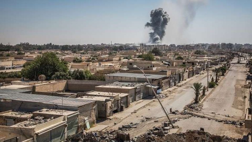 &laquo;التحالف الدولي&raquo; يستهدف ريف دير الزور بالفسفور الأبيض