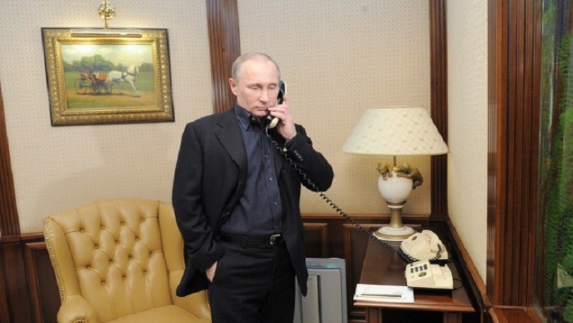 الكرملين: بوتين وأوباما ناقشا خلال اتصال هاتفي الأزمتين السورية والأوكرانية