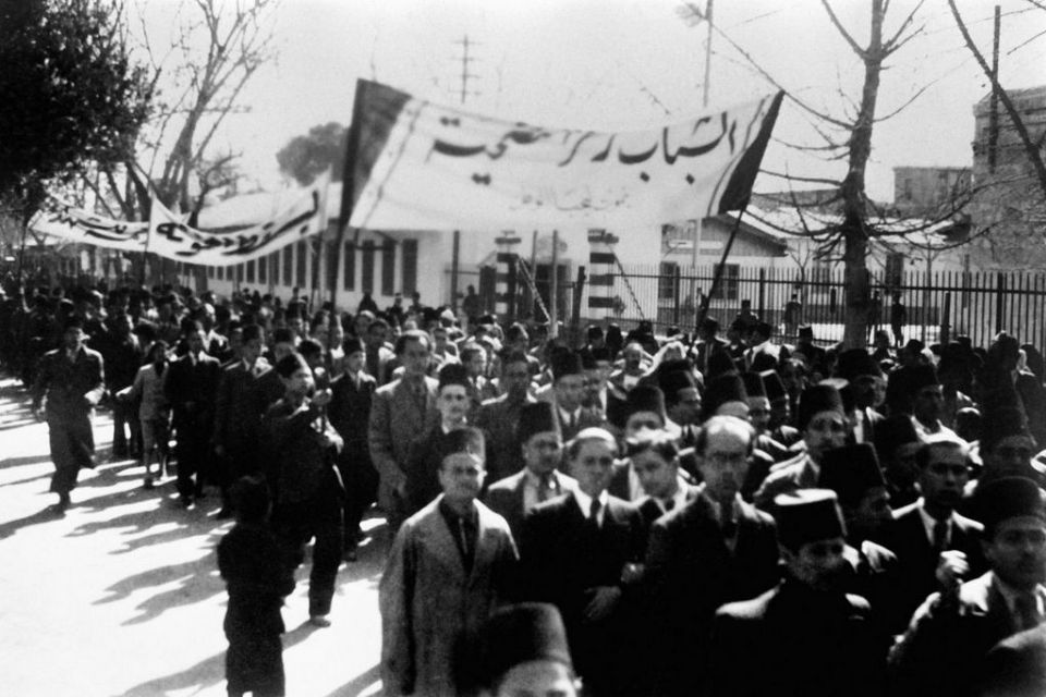 كيف اشتعلت انتفاضة الجلاء؟