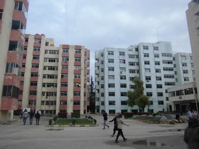 هل يتم الدفع بالسكن الجامعي نحو الخصخصة؟