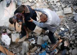 التهدئة الإنسانية تدخل حيز التنفيذ