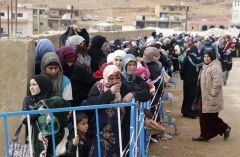 عندما تغيب العدالة الأجرية ويحضر التمييز الوظيفي