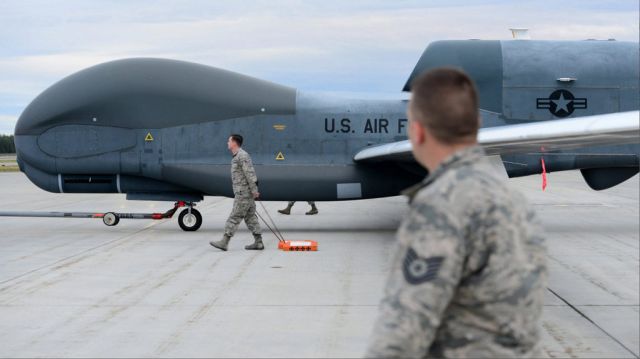 حرب الطائرات المسيرة الأمريكية:  لا شفافية ومدنيين بالمئات