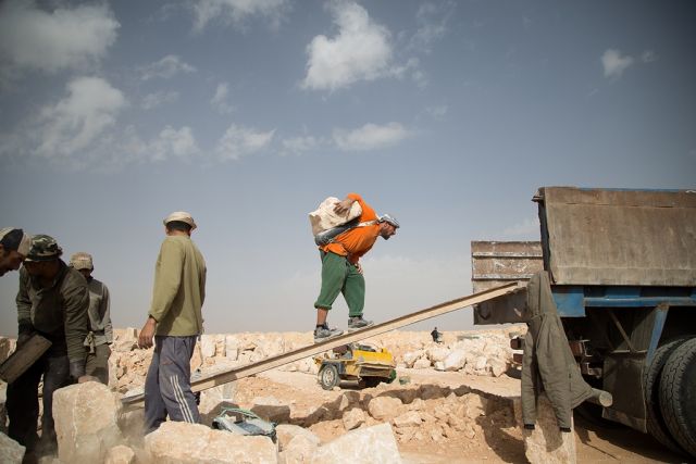 معركة أجور عمال العتالة ـ1ـ