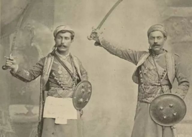 نماذج مجهولة من المسرح السوري