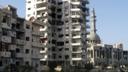 أهالي الوعر يفضلون الجوع على &laquo;فنجان القهوة&raquo;!