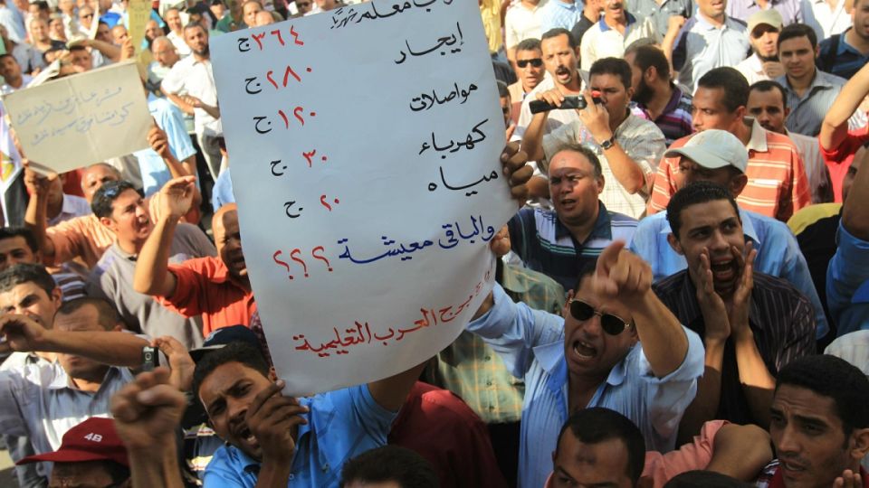 إضرابات العمال في مصر مقدمة لانتزاع حقوقهم السياسية والاقتصادية