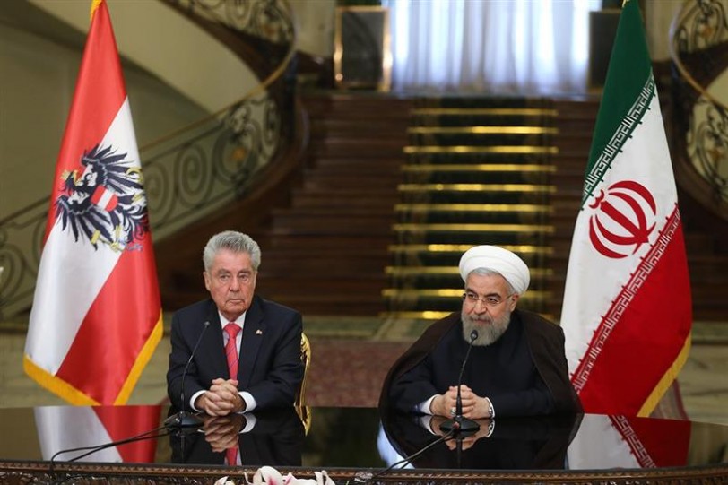 روحاني: سنجلس إلى أي طاولة ليحل السلام في سورية