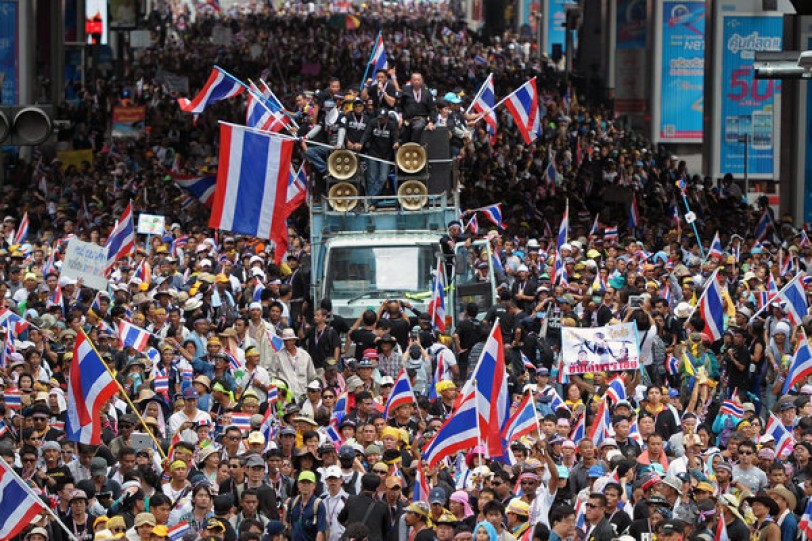 الافراج بكفالة عن زعيم المتظاهرين ضد الحكومة في تايلاند