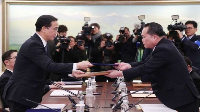 الصين تؤكد دعمها لحوار الكوريتين