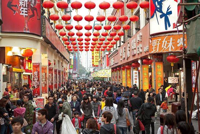 انخفاض قياسي في عدد سكان الصين عام 2023