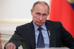 بوتين: سلاح الجو الروسي حقق نتائج ملموسة في سورية وعمليتنا محدودة زمنيا