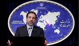 الخارجية الإيرانية تحذر من أي تدخل عسكري في سورية