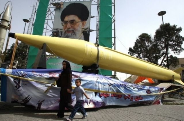 طهران: فرض الحظر بمثابة «انتحار جماعي» للدول الأوروبية
