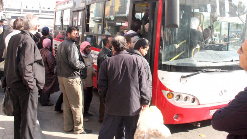 شركات النقل الداخلي الخاصة تبيع مخصصات الوقود المدعوم في السوق السوداء