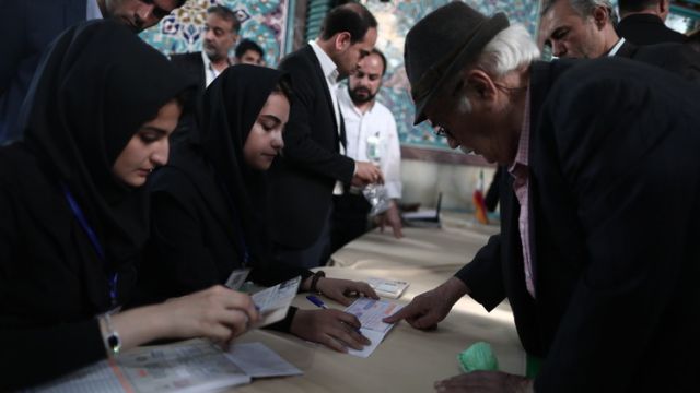 انطلاق الانتخابات الرئاسية في إيران