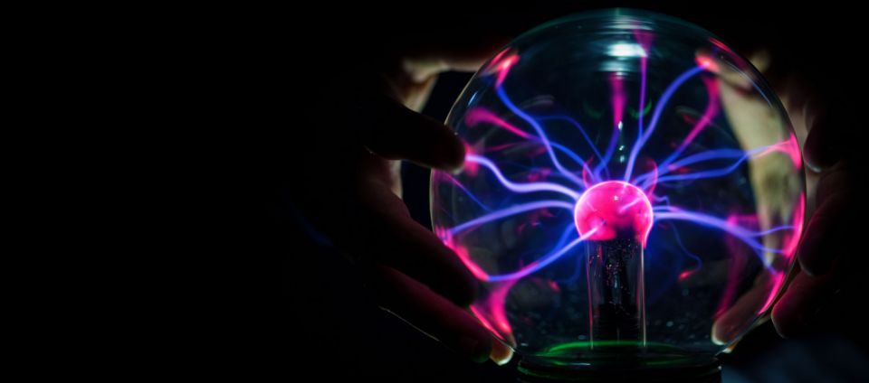 ملاحظات مادّية عن تاريخ الفيزياء وبعض إشكالياتها الحديثة