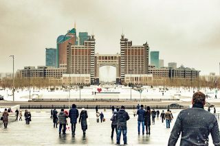 مثل هذه المبادرات قد طرحت من قبل الجانب الكازاخي خلال حفل افتتاح بنك اليورانيوم منخفض التخصيب