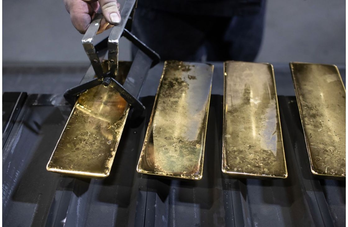 أستراليا تحظر استيراد الذهب الروسي