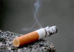 تحويل أعقاب السجائر إلى مادة قادرة على تخزين الطاقة