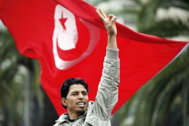 الثورة التونسية:  الإلهام الثوري.. اليوم وغداً