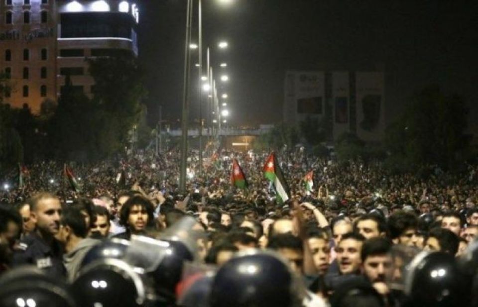 احتجاجات لليوم السابع على التوالي في الأردن ضد السياسة الاقتصادية