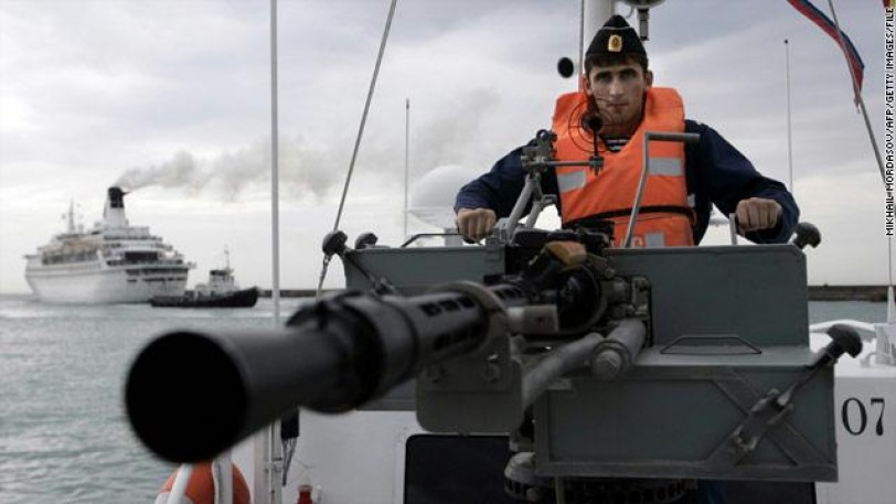 وزير الدفاع الروسي يتفقد أسطول البحر الأسود في القرم
