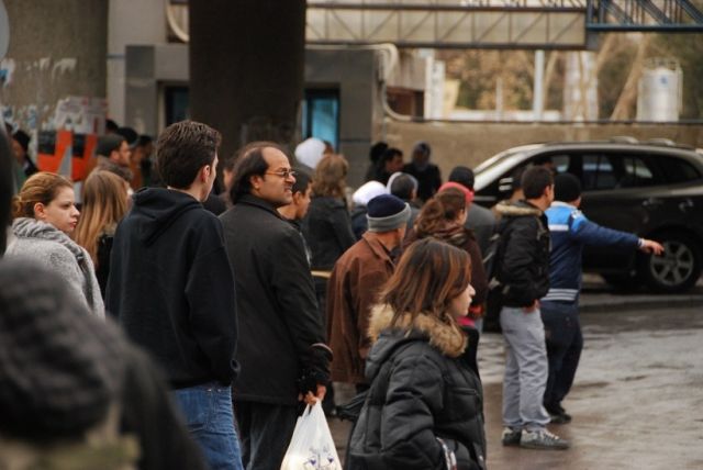 التشاركية: البحر طحينة وناموا بالعسل يا سوريين!