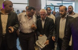 «التمسك بالمطالب» عنوان محادثات غزة