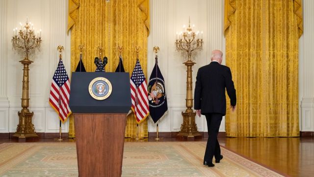 قضايا الشرق ... تحديات بناء سياسية خارجية مستقلة!