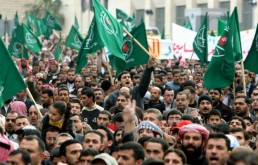 مصر تسلم بريطانيا ملفا تفصيليا حول الإخوان
