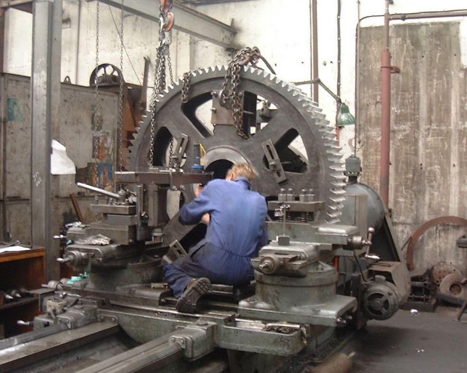 المثقف القائد.. قيادة المثقف