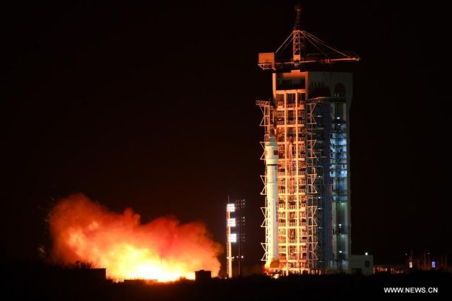 الصين تنجح في إطلاق القمر الصناعي «تيانهوي-4»