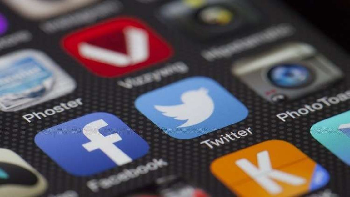 &quot;App Store&quot; يتوقف عن العمل!