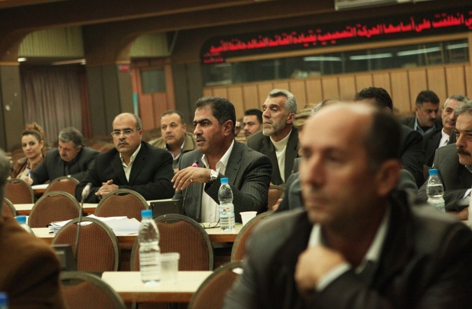 النقابيون يرفعون مطالب كبيرة..  أقلها حجب الثقة عن وزير النفط!!
