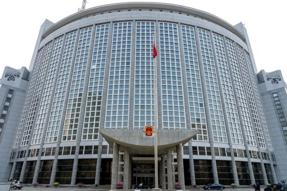 الصين: هناك تحركات أمريكية لإجبار الدول الصغيرة على الانحياز