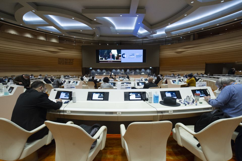 ما هي تكلفة ساعة عمل واحدة للجنة الدستورية السورية؟