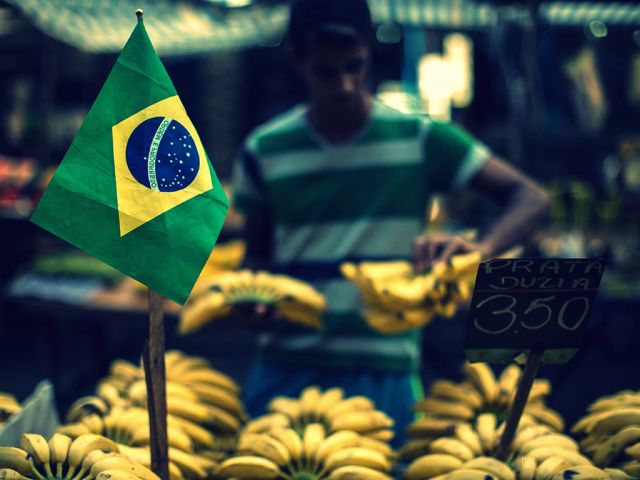 القيمة الإجمالية للصادرات الشهر الماضي بلغت 18.877 بليون دولار