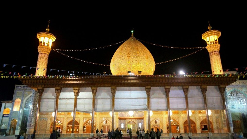 الحرس الثوري الإيراني يحبط محاولة تفجير ثان في شيراز