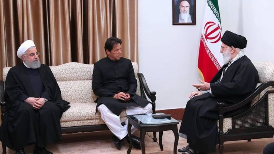 طهران: هناك من يحاول دق إسفين بين إيران وباكستان