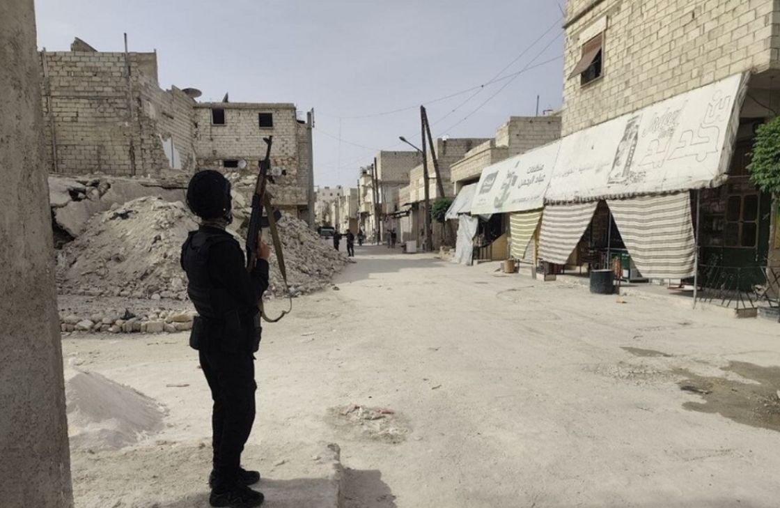 دير الزور: استشهاد 3 عناصر شرطة بانفجار سيارة مفخخة